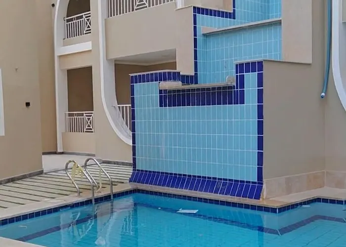 Pool Dream * Hurghada